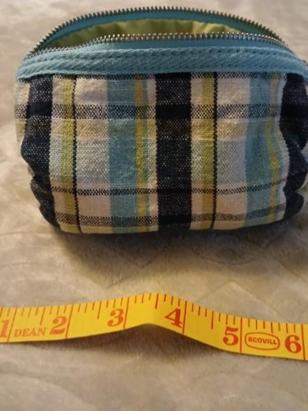 Aéropostale small plaid bag